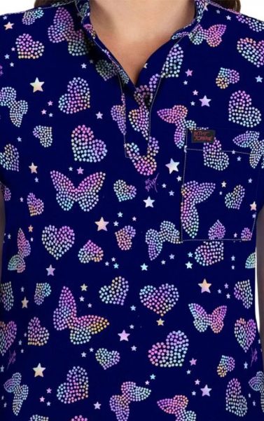 Koi Betsey Johnson Scrub Estampado B136PR BAV - Image 3