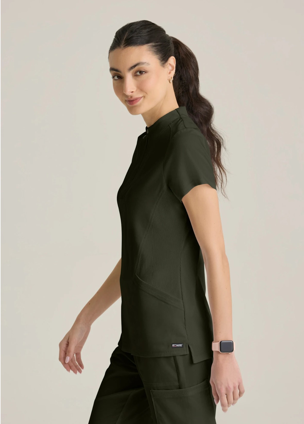 Grey’s Anatomy Scrub Top GRST 292 Olive - Imagen 3