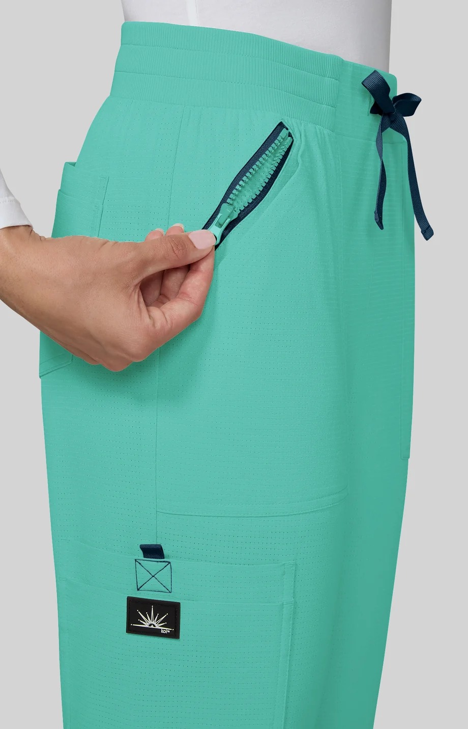 Koi Solis Pantalón Jogger 781 Sea Green - Imagen 4