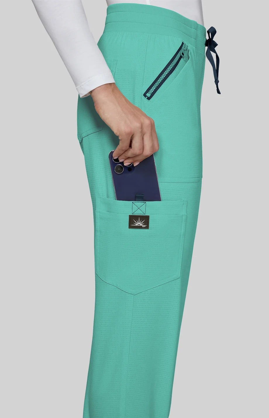 Koi Solis Pantalón Regular 785 Sea Green - Imagen 2